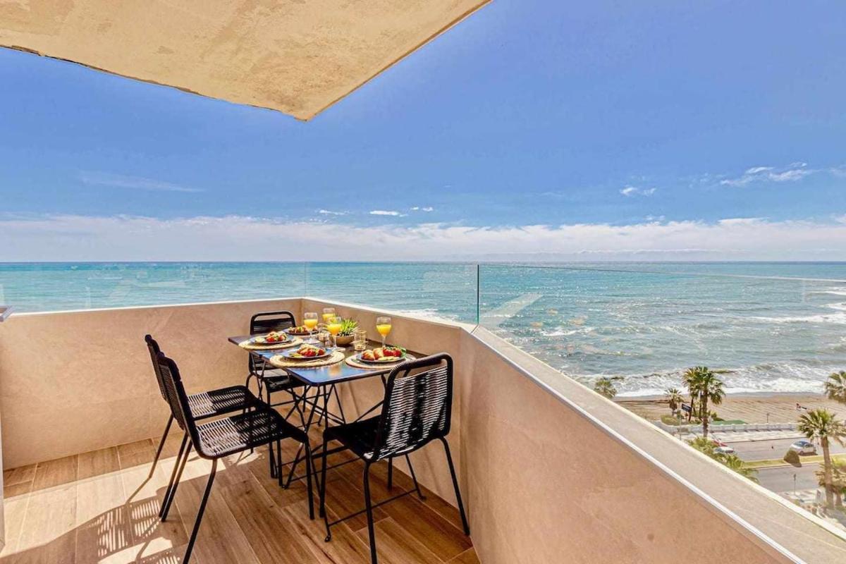 797 Holiday Rentals - Benalbeach- Moderno Piso Para 5 Con Vistas Al Mar Benalmádena Εξωτερικό φωτογραφία