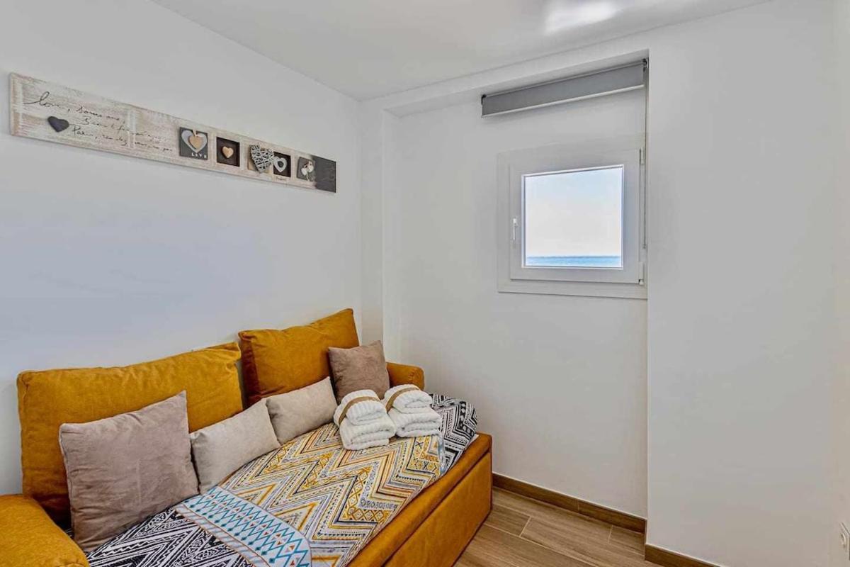 797 Holiday Rentals - Benalbeach- Moderno Piso Para 5 Con Vistas Al Mar Benalmádena Εξωτερικό φωτογραφία