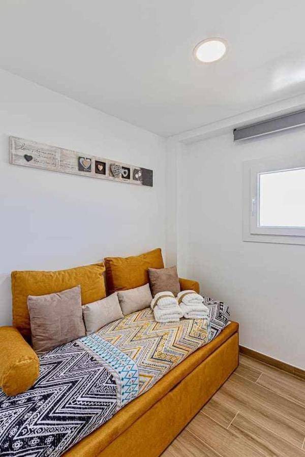 797 Holiday Rentals - Benalbeach- Moderno Piso Para 5 Con Vistas Al Mar Benalmádena Εξωτερικό φωτογραφία