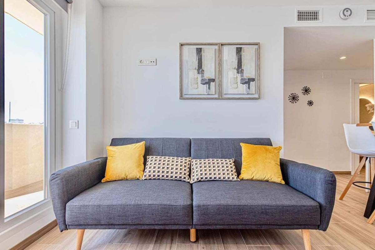 797 Holiday Rentals - Benalbeach- Moderno Piso Para 5 Con Vistas Al Mar Benalmádena Εξωτερικό φωτογραφία